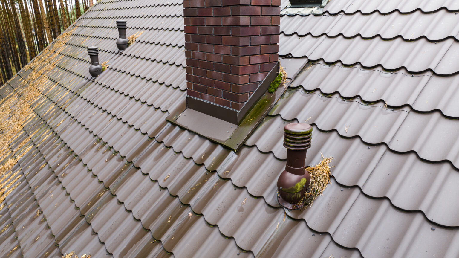 Inspekcja dachu z drona