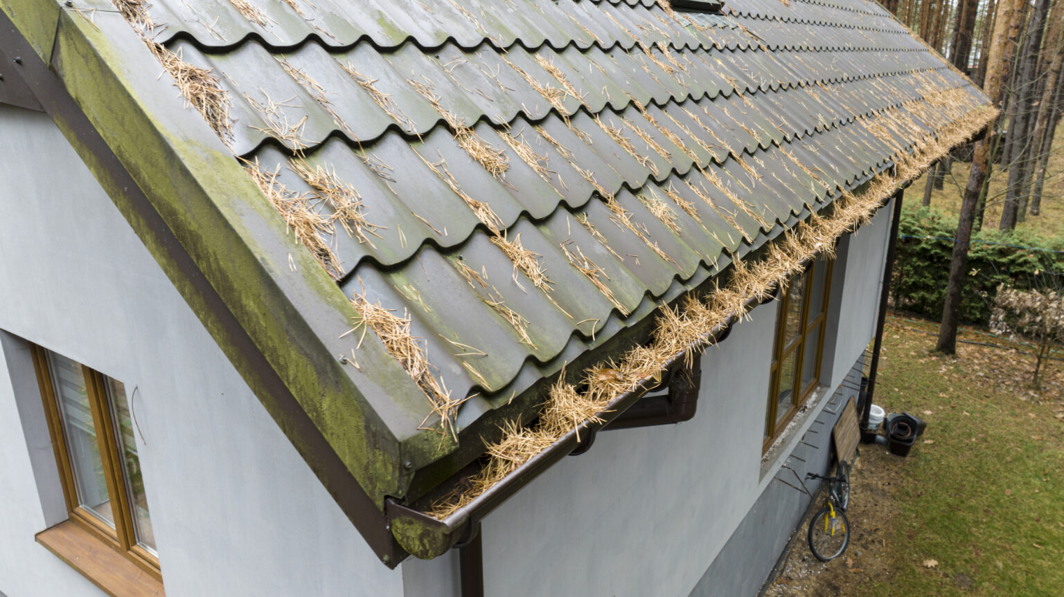 Inspekcja dachu z drona